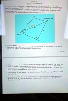 如何顯示路途海拔？海拔的高度是否能通过文字描述清晰地传达给读者？